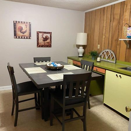 2Br Pet Friendly Home In Sneads Ferry With Parking ภายนอก รูปภาพ