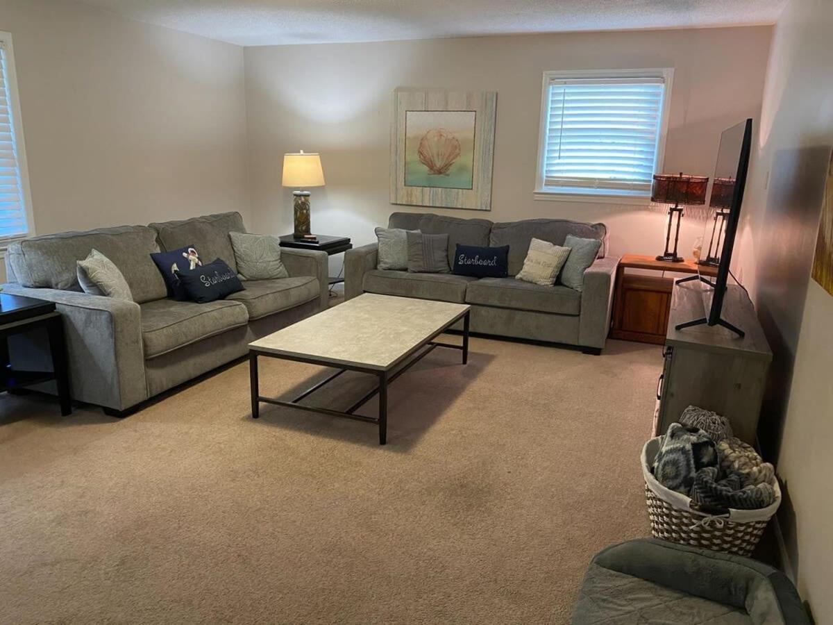 2Br Pet Friendly Home In Sneads Ferry With Parking ภายนอก รูปภาพ